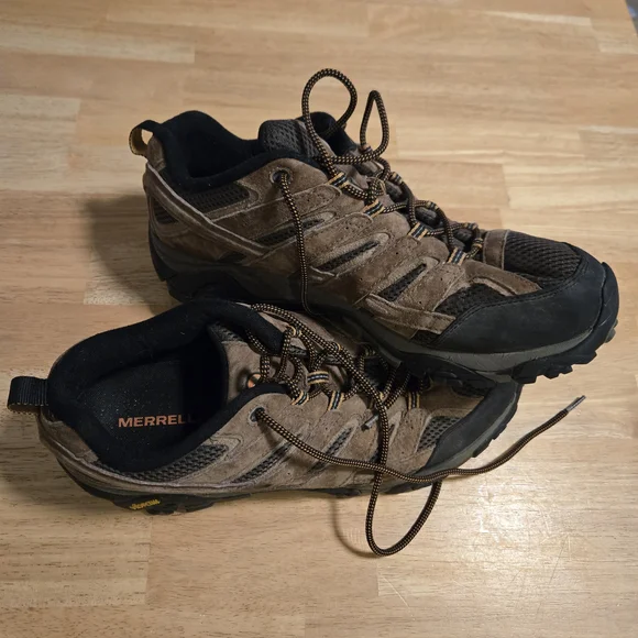 Merrell Men's Brown and Black Athletic Shoes - Picture 6 of 6